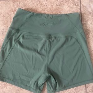 Alphalete pulse surge shorts